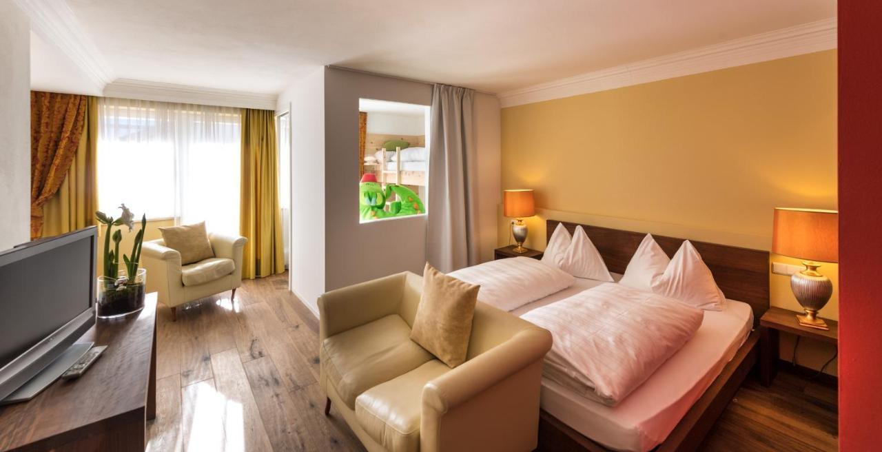 Hotel Fameli Valdaora Esterno foto
